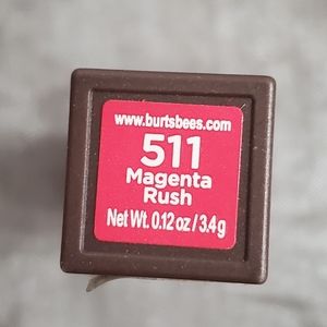 Burt's Bees Moisturizing Lipstick 511 Magenta Rush